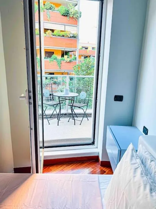Apartment The Boutique Houses - Downtown - Close To Bocconi University Milan