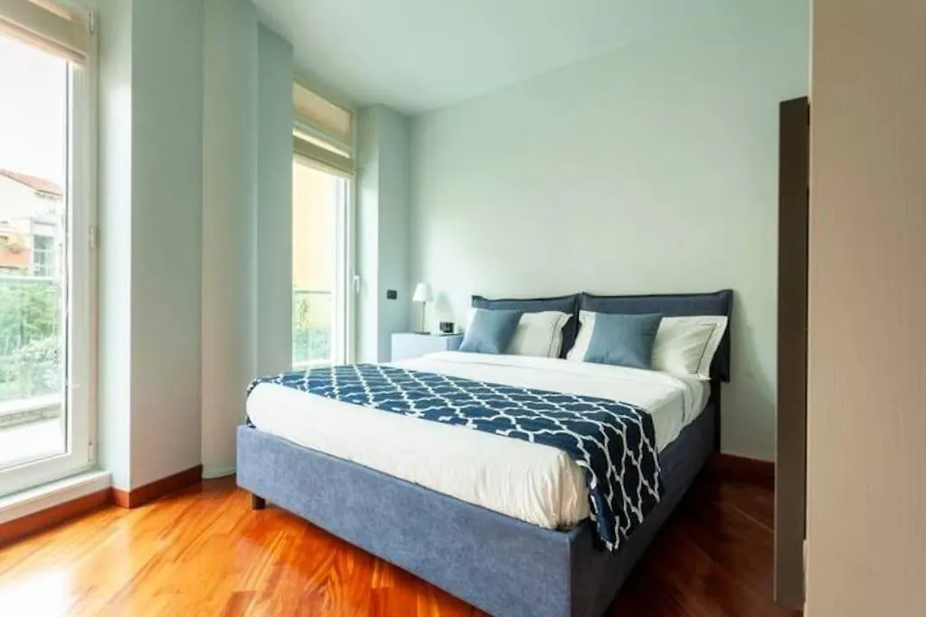 Apartment The Boutique Houses - Downtown - Close To Bocconi University Milan